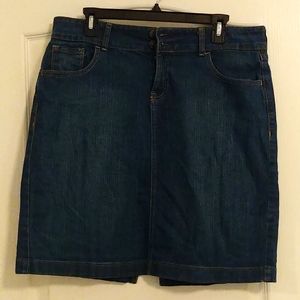Old Navy denim skirt- 12